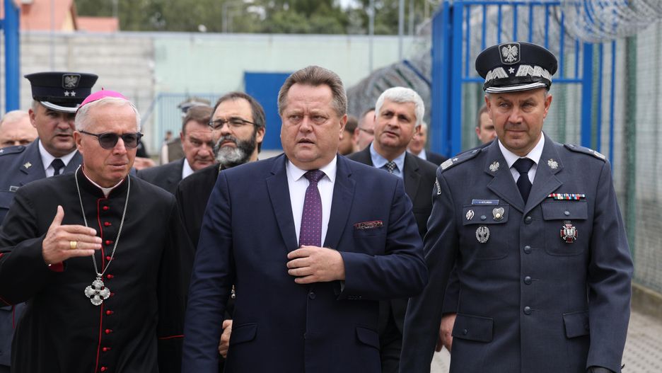 Minister z biskupem odwiedzili zakład karny