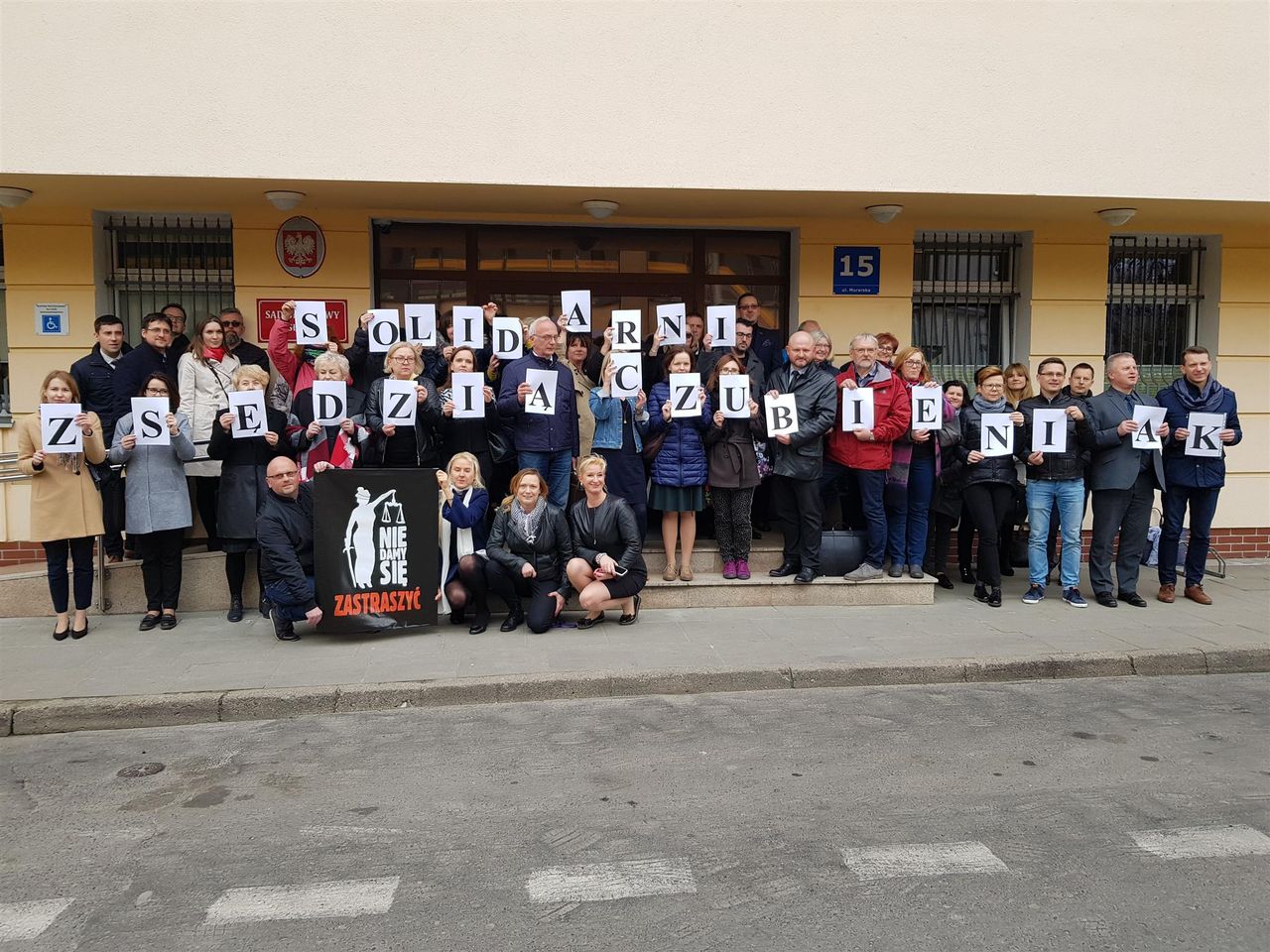 Protesty sędziów w całej Polsce. Solidaryzują się z koleżanką