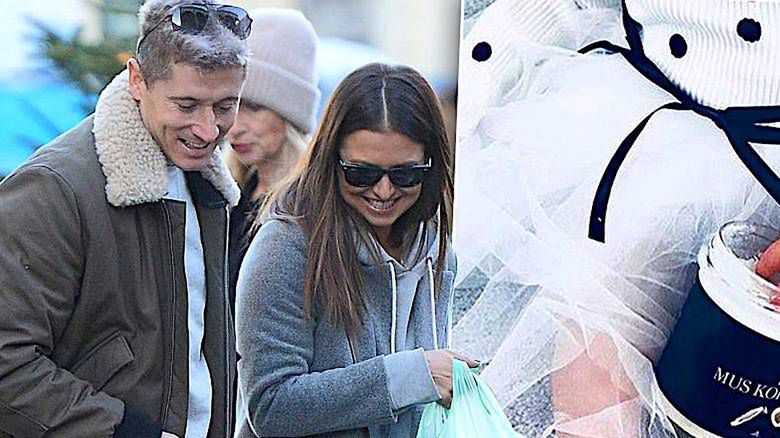 Anna Lewandowska odsłoniła twarz dziecka. Klara?