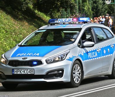 Wzniecił trzy pożary w godzinę. Policja poszukuje sprawcy