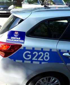 Policja szuka nowych funkcjonariuszy. W ruch idą naklejki