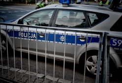 Policjanci potrącili 81-latkę na pasach