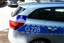 Policja szuka nowych funkcjonariuszy. W ruch idą naklejki