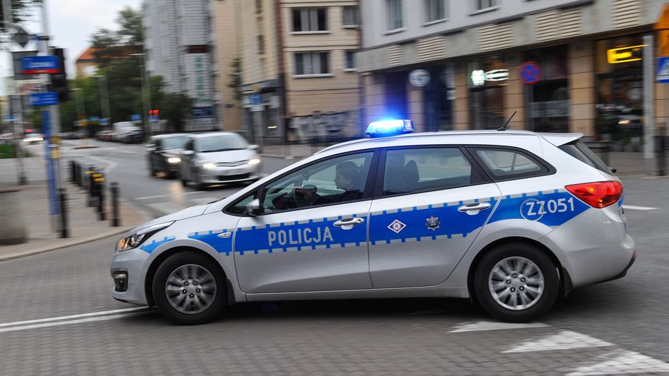 Warszawa. Policja poszukuje złodzieja biżuterii