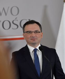 "Tylko nie mów nikomu". Ziobro powołał zespół ds. analizy zdarzeń przedstawionych w filmie