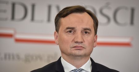 Zbigniew Ziobro będzie walczył z naciągaczami, którzy chcą zarobić na koronawirusie