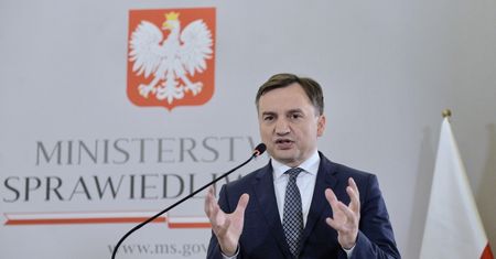 Afera wokół działki Mateusza Morawieckiego. Jest reakcja Zbigniewa Ziobry