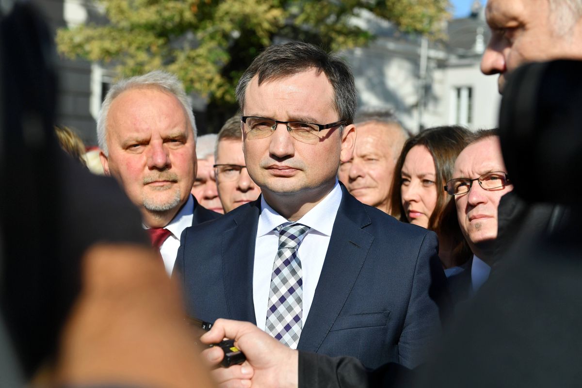 Weto Zbigniewa Ziobry. Minister zdradza kulisy negocjacji z Komisją Europejską