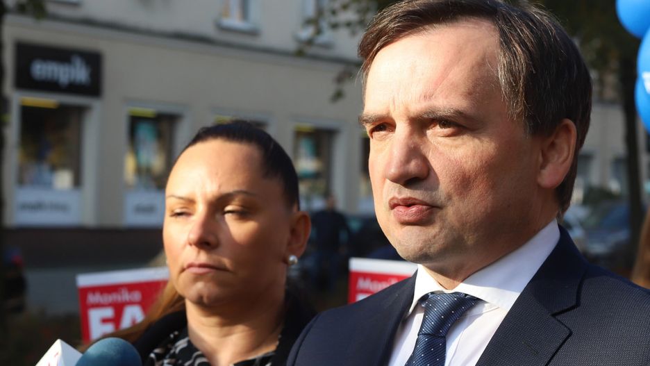 Pobili 50-latkę na śmierć. Zbigniew Ziobro chce zmiany zarzutu ws. nastolatków z Częstochowy