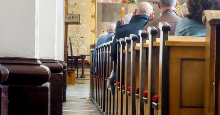 Proboszcz zachęcał do głosowania na kandydatów PiS. Dostał upomnienie kanoniczne