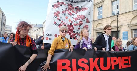Niemieckie media o ofiarach molestowania seksualnego w Polsce