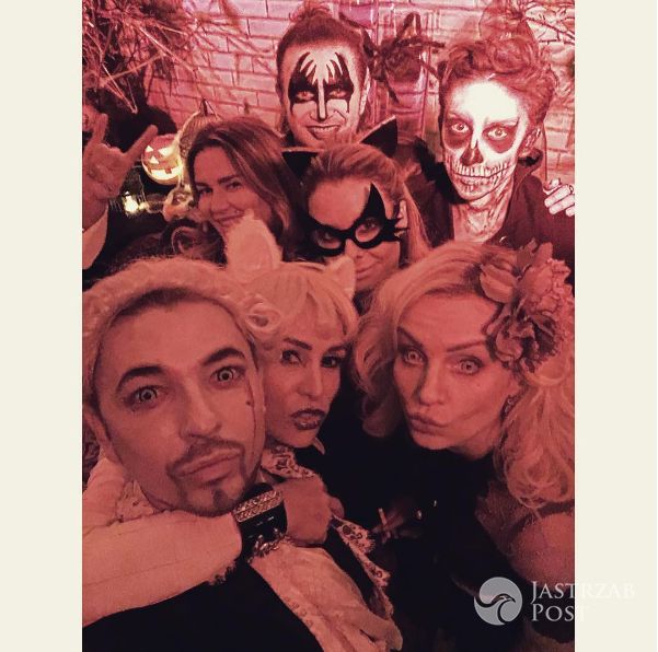 Łukasz Jemioł z uczestnikami "Azja Express" świętuje Halloween