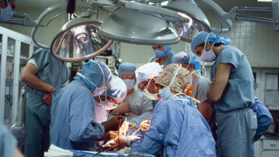 "Niewydolność serca to gó...ana sprawa. Faceci, którzy odmówili finansowania naszych badań, powinni kiedyś stanąć przy stole chirurgicznym i przekonać się o tym na własne oczy"