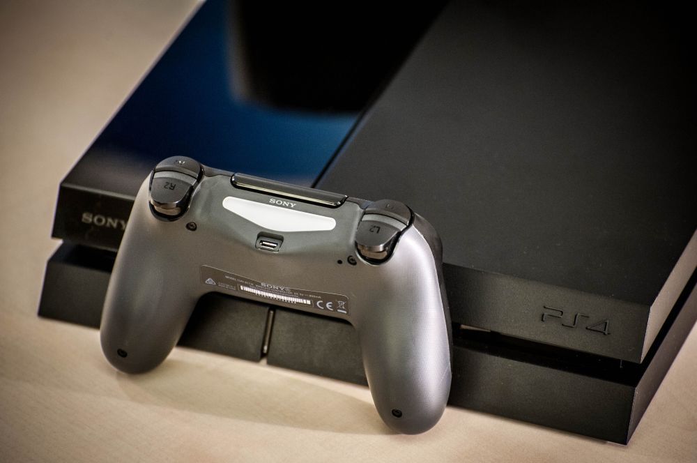 Pierwsze chwile z PlayStation 4. Sprawdzamy, czy nowa konsola Sony spełnia oczekiwania