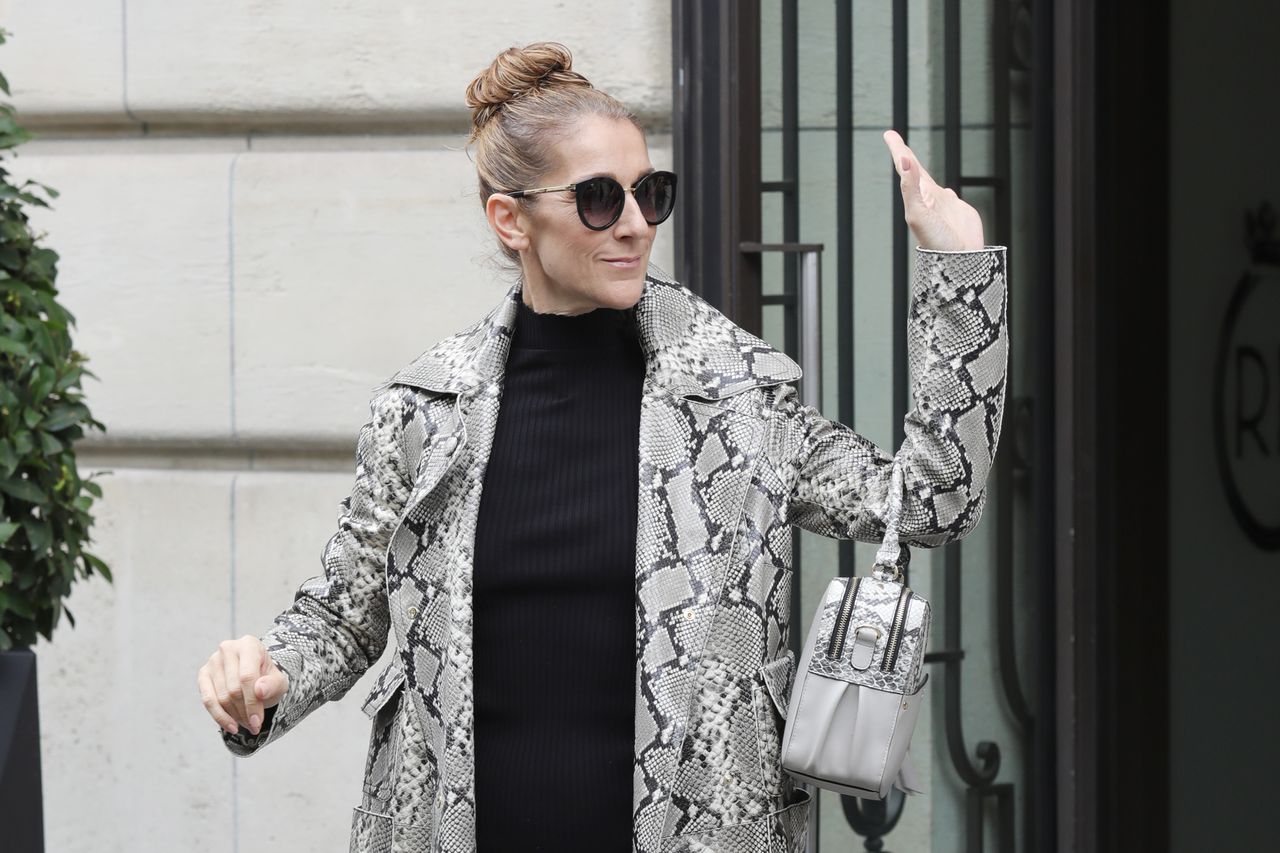 LOOK OF THE DAY: Celine Dion w wężowej skórze