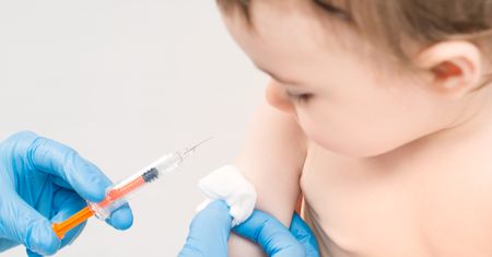 Antyszczepionkowcy w Polsce rosną w siłę. Jesteśmy krok od epidemii