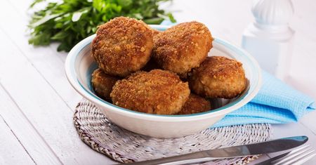 Kotlety mielone z kalafiorem - przepis. Są dużo lepsze od tradycyjnych