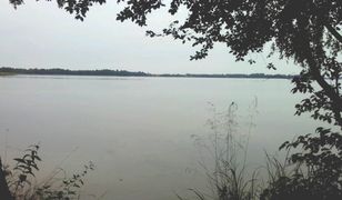 Koszmarny finał kąpieli w jeziorze Leleskim. 24-latek zniknął pod wodą