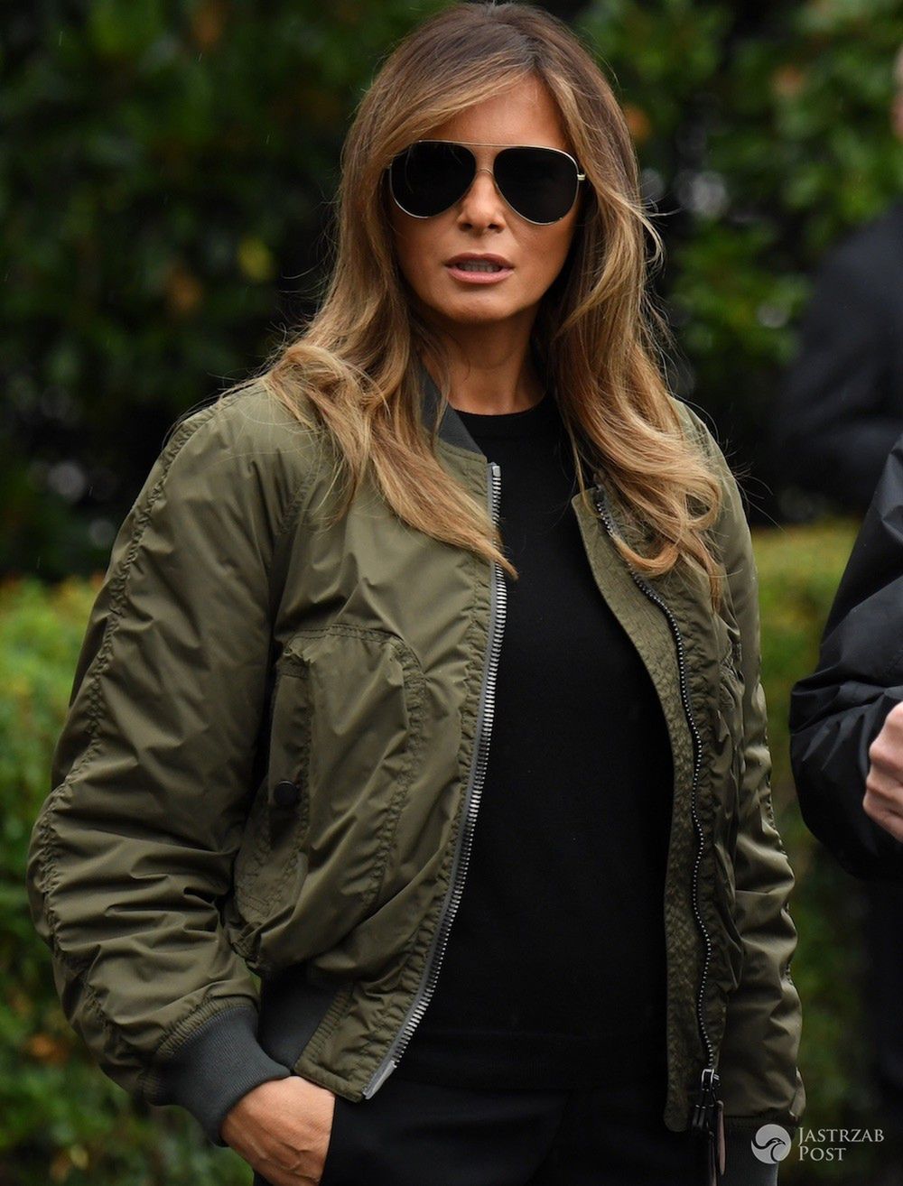 Melania Trump w kurtce bomber