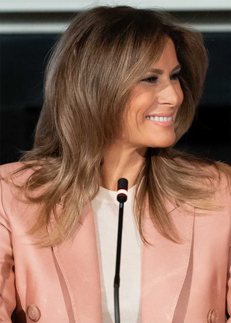 Melania Trump w pudrowym garniturze
