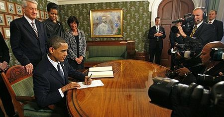 Obama odbiera Nobla