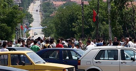 W Macedonii strzelaniny przed lokalami wyborczymi