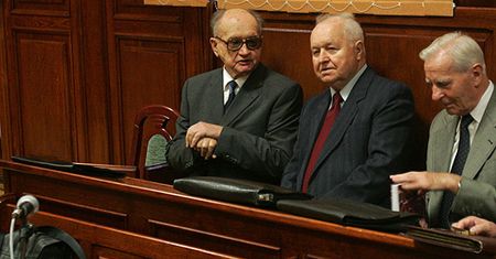 Zasiedli na ławie oskarżonych