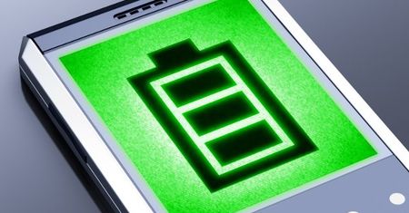 Dlaczego klasyczne komórki były lepsze od smartfonów