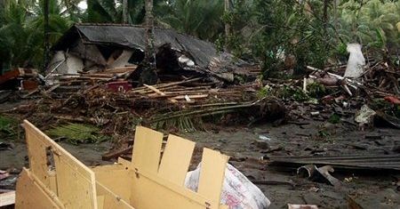 Ponad 530 śmiertelnych ofiar tsunami na Jawie