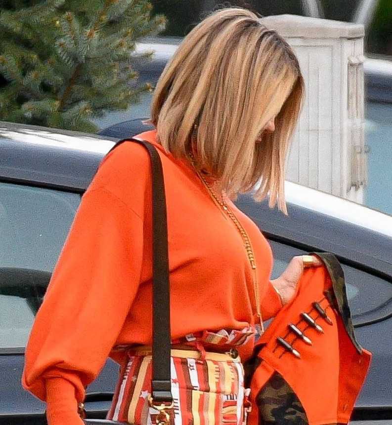 Małgorzata Rozenek w szortach świętuje urodziny Radosława Majdana