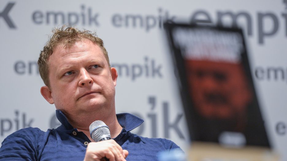 Tomasz Piątek podczas premiery jego wcześniejszej książki o Antonim Macierewiczu