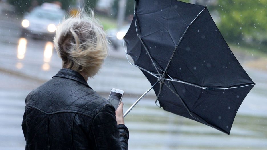 IMGW rozszerza alert wiatrowy na 14 województw