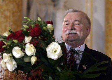 Wałęsa: "wielka szansa" na zniesienie wiz do USA dla Polaków