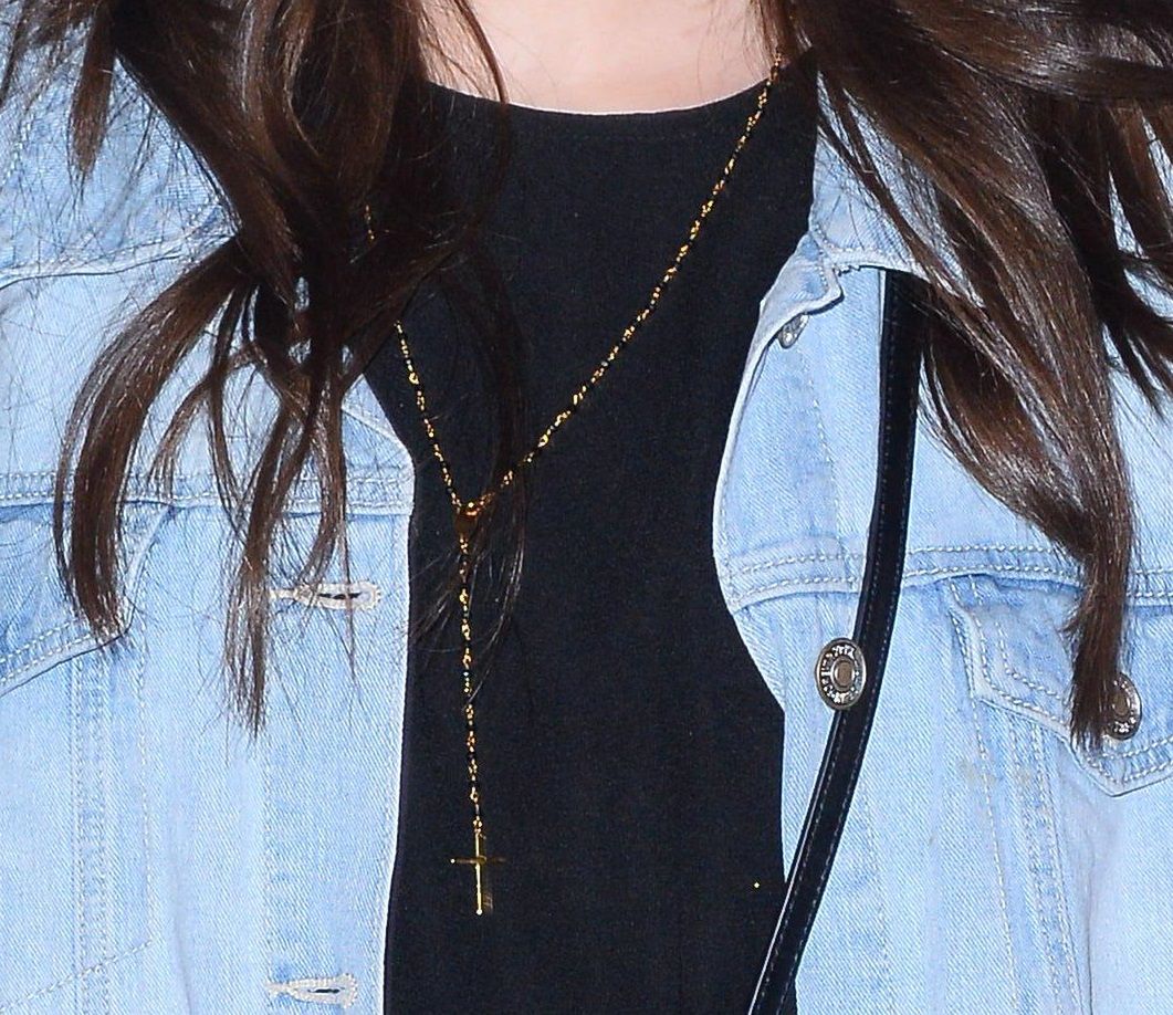 Czy różaniec noszony jako naszyjnik to dobry pomysł?