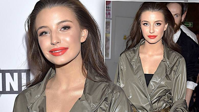 Julia Wieniawa stylizacje