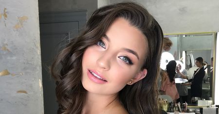 Julia Wieniawa pokazała zdjęcia mamy i siostry. Podobne?