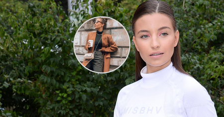 Julia Wieniawa w jesiennej stylizacji. Podobny płaszcz na jesień wybrała Kasia Tusk