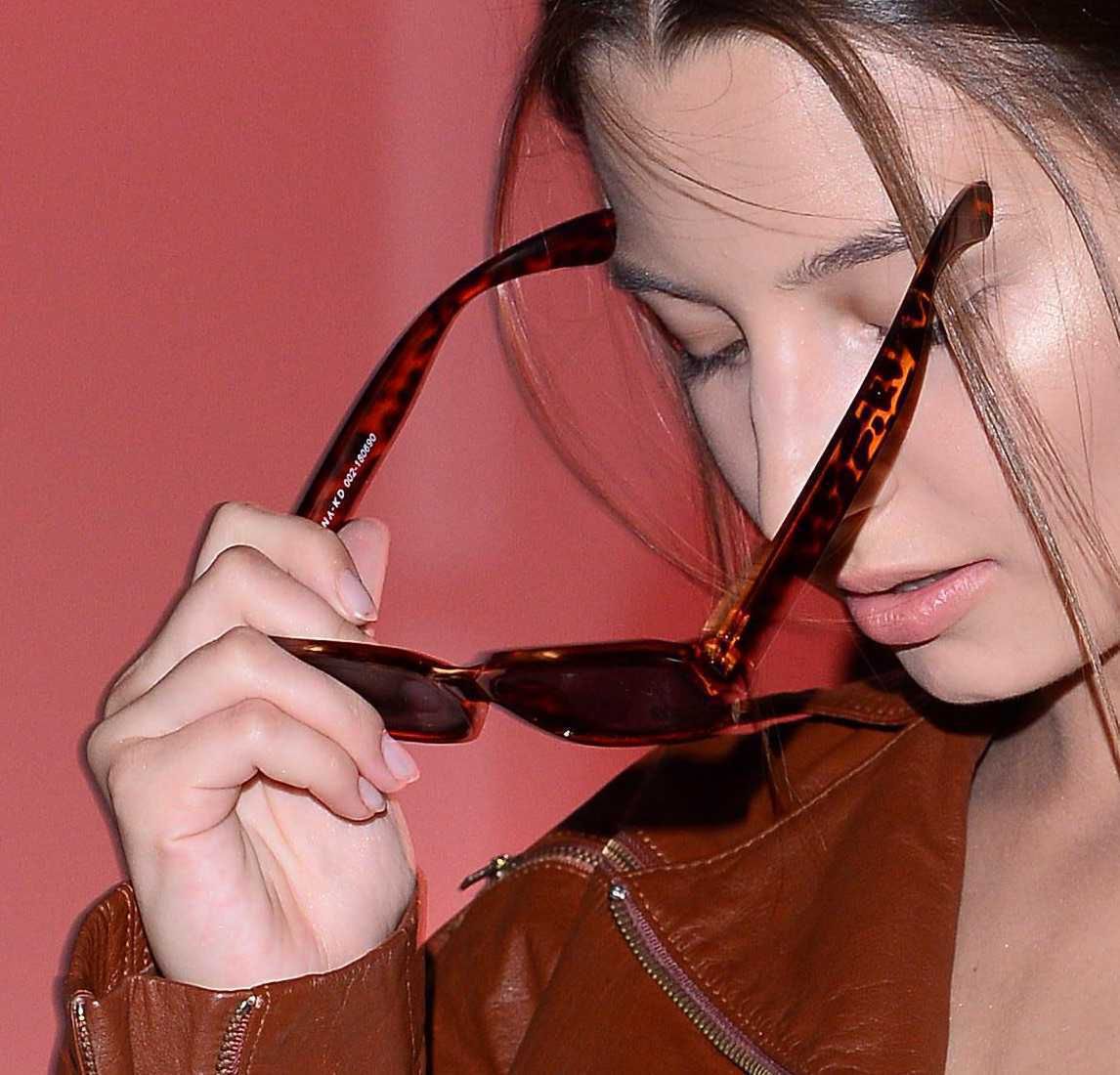 Julia Wieniawa –  okulary