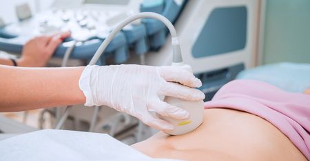 Najlepsza pora roku na poczęcie dziecka. Badania są jednoznaczne