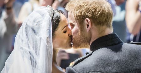 Meghan Markle ukryła coś w sukni ślubnej. Zdobyła się na wyżyny romantyzmu