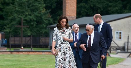 CNN podało, że para książęca odwiedziła polski obóz koncentracyjny. Rażąca wpadka zagranicznych mediów