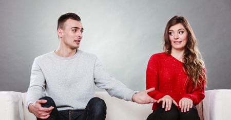 ''Szukam posłusznej żony, którą chce utrzymać''. Te słowa wywołały burzę