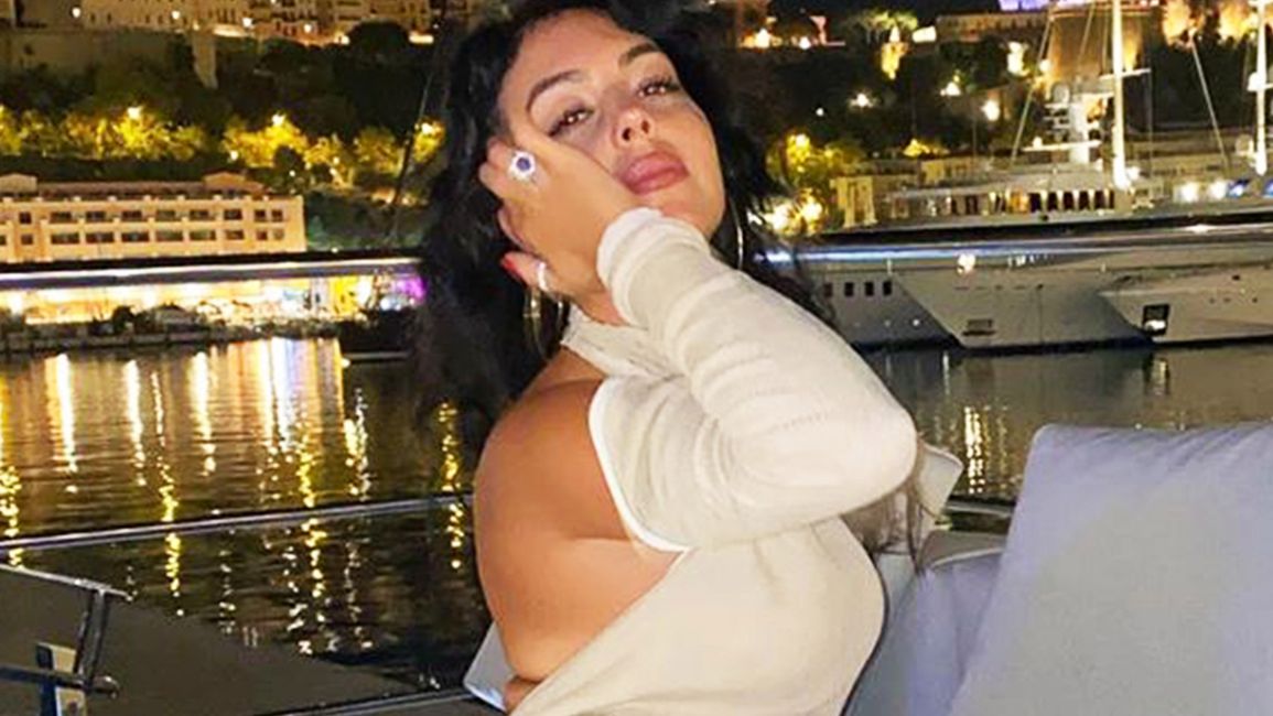 Georgina Rodriguez w obcisłych spodniach