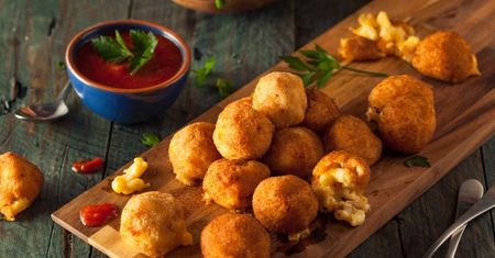 10 produktów spożywczych, które najbardziej uzależniają