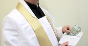 Proboszcz apeluje o większą ofiarę po kolędzie. O 50 lub 100 złotych