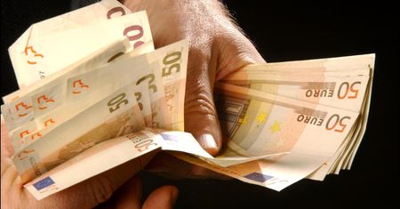 Euro najdroższe od 14 miesięcy względem dolara. Koniec ery taniego pieniądza?