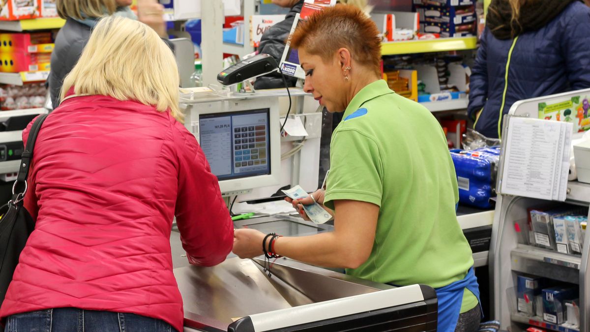 Płacąc kartą może czekać cię niespodzianka.