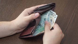 Obniżka PIT wchodzi w życie. Od teraz zarabiamy więcej