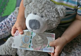 500 plus do podziału między rozwiedzionych rodziców? Tak, ale pod pewnymi warunkami