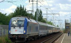 Jaktorów. Tragedia na torach. Duże opóźnienia pociągów